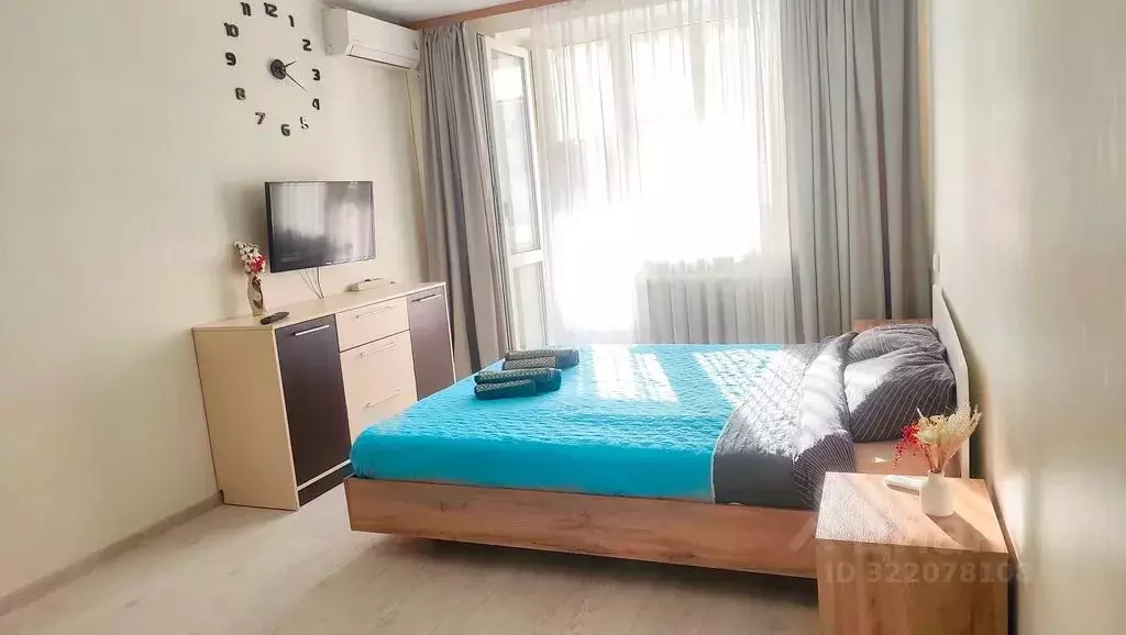 2-к кв. Крым, Симферополь ул. Ларионова, 40А (50.0 м) - Фото 1