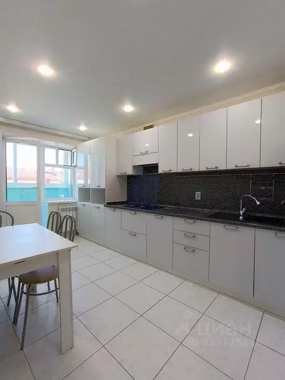 1-к кв. Чувашия, Цивильск Цивильский район, ул. Димитриева, 7 (52.0 м) - Фото 2