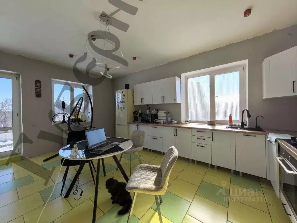 Дом в Белгородская область, Белгородский район, Никольское с/пос, с. ... - Фото 1