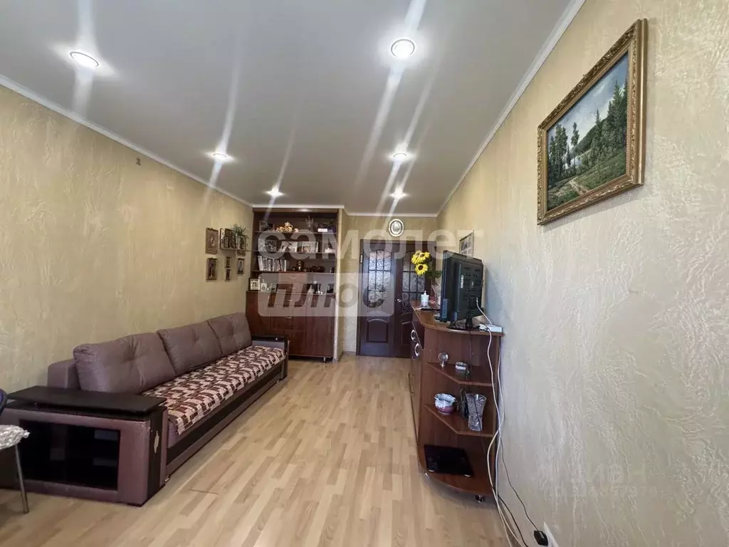 1-к кв. Курская область, Курск ул. Карла Маркса, 72к21 (40.0 м) - Фото 0