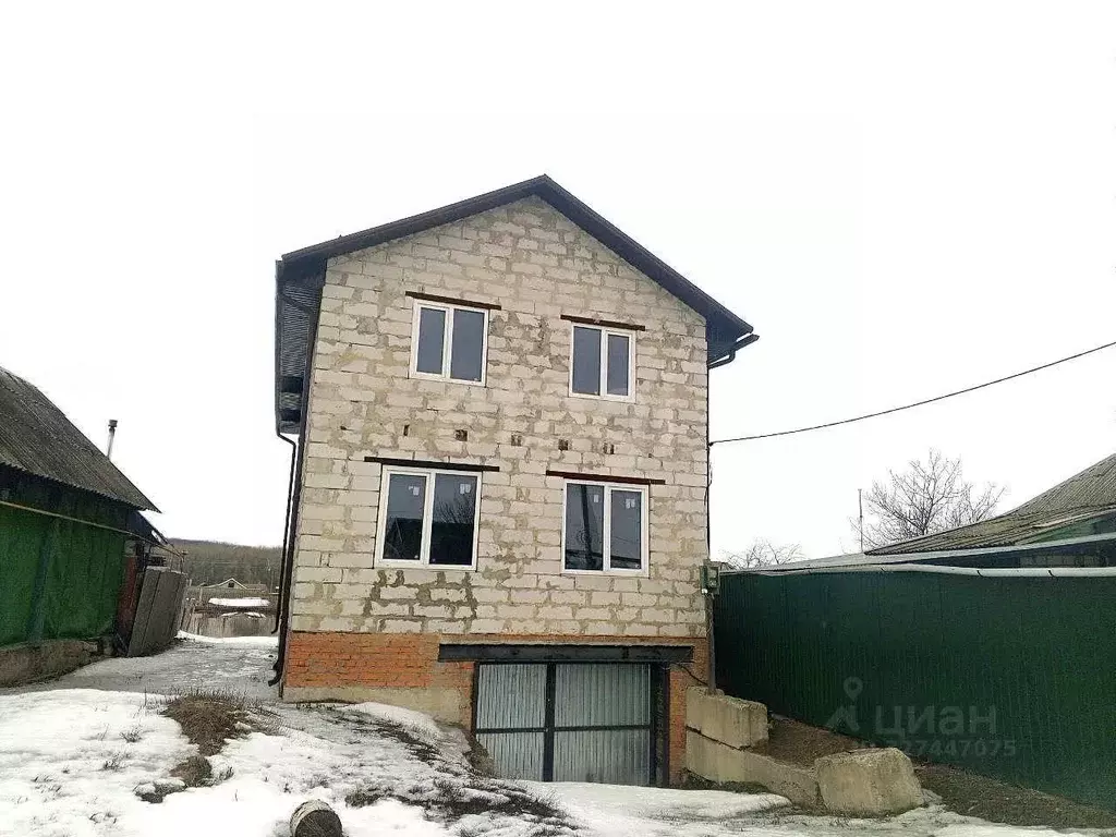 Дом в Белгородская область, Поселок Чернянка городское поселение, ... - Фото 1