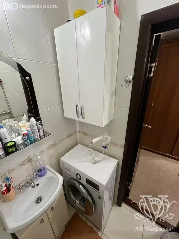 3-комнатная квартира: Ухта, посёлок УРМЗ, Школьная улица, 2 (60.4 м) - Фото 1