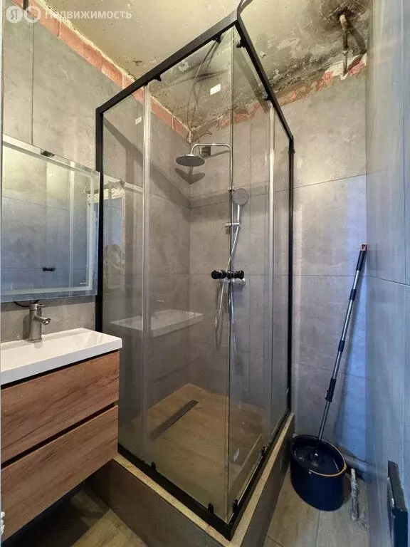 3-комнатная квартира: Кызыл, улица Калинина, 3 (57 м) - Фото 1