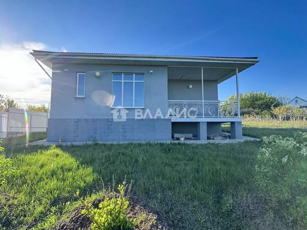 Дом в Белгородская область, Яковлевский муниципальный округ, с. ... - Фото 1