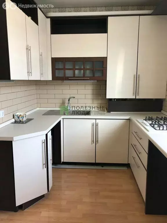 4-комнатная квартира: Белгород, улица Семёна Чайкина, 13 (101.8 м) - Фото 1