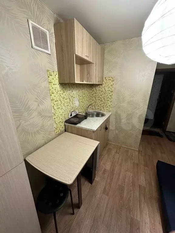 Комната 20 м в 2-к., 2/5 эт. - Фото 1