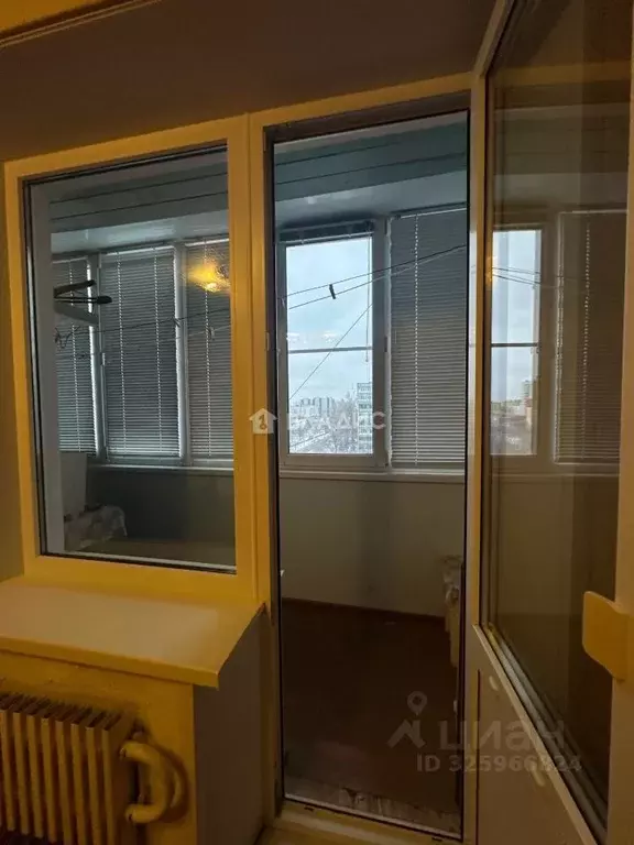 1-к кв. Волгоградская область, Волгоград ул. 8-й Воздушной Армии, 35 ... - Фото 2