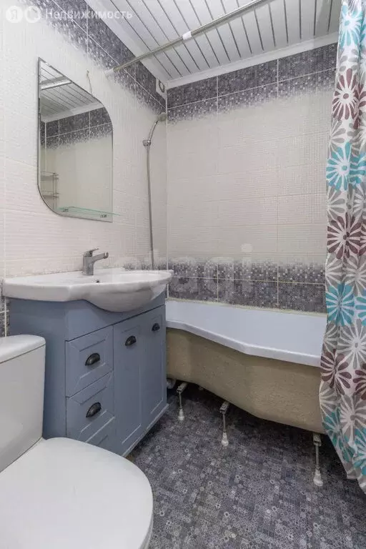 2-комнатная квартира: Омск, микрорайон Заозёрный, улица Стрельникова, ... - Фото 2