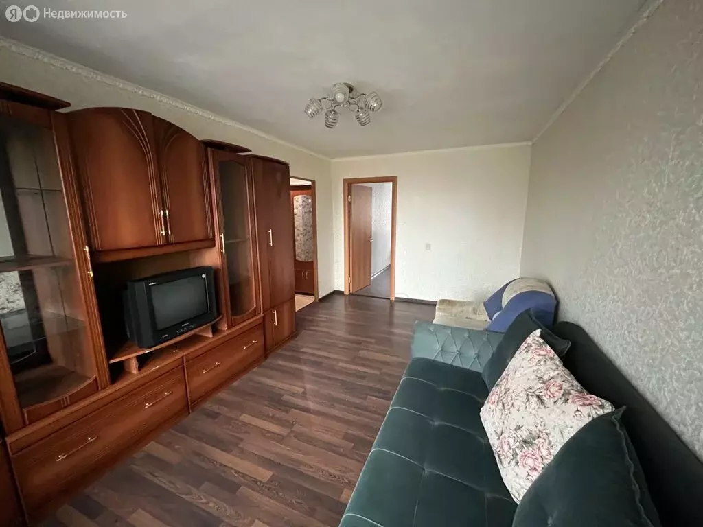 2-комнатная квартира: Первоуральск, проспект Ильича, 5А (42.4 м) - Фото 1