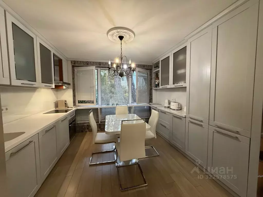 Таунхаус в Крым, Ялта муниципальный округ, пос. Горное 1 (275 м) - Фото 2