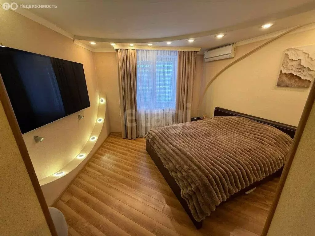 3-комнатная квартира: Брянск, Орловская улица, 30 (90 м) - Фото 1