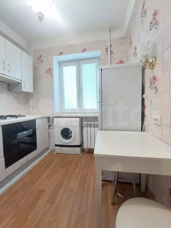 2-к. квартира, 52 м, 2/5 эт. - Фото 1