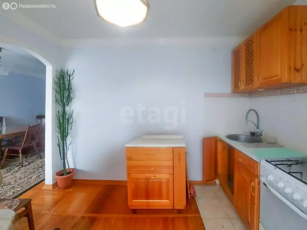 3-комнатная квартира: Нальчик, улица Пачева, 19к1 (65.8 м) - Фото 1