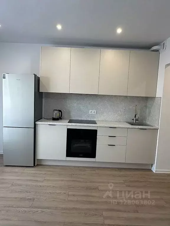 3-к кв. Москва ул. Большое Понизовье, 8 (48.2 м) - Фото 2