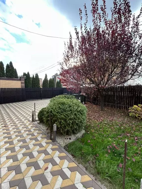 Таунхаус в Ростовская область, Ростов-на-Дону Батуринская ул. (263 м) - Фото 2