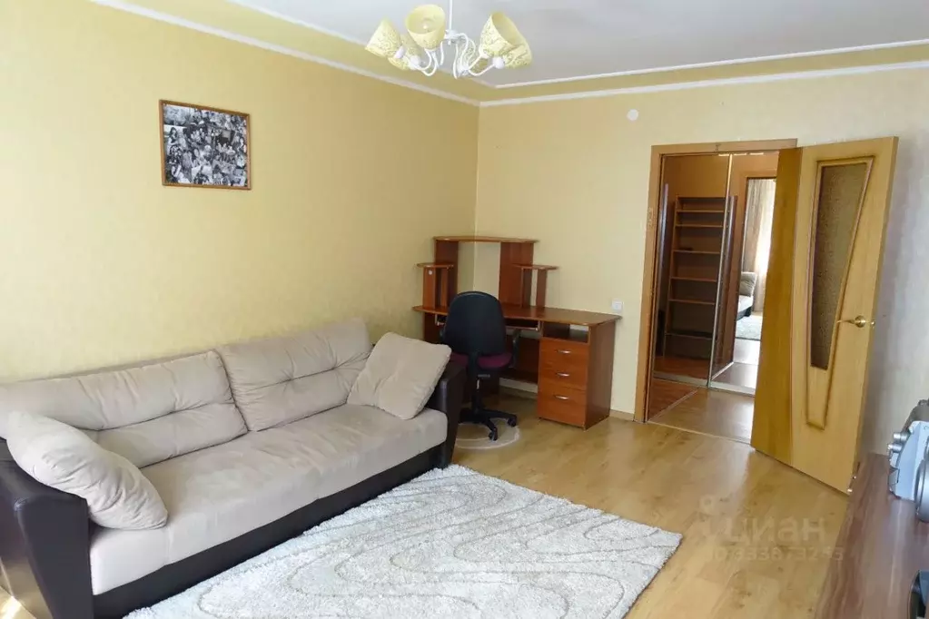 2-к кв. Калужская область, Жуков ул. Рогачева, 9Б (55.0 м) - Фото 2