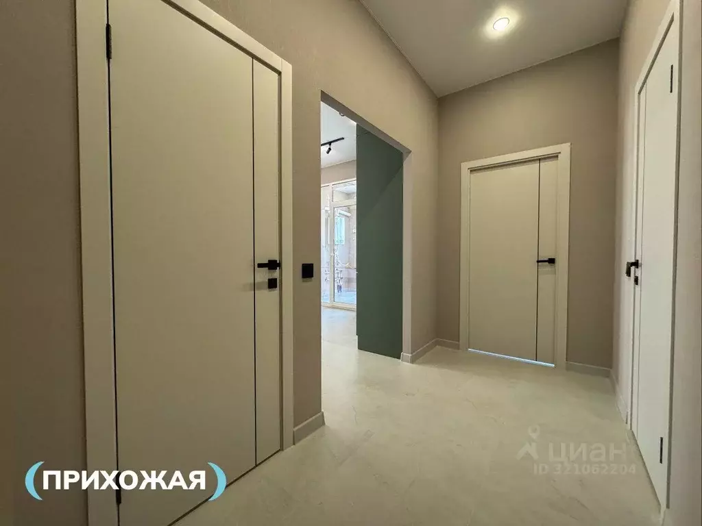 2-к кв. Брянская область, Брянск ул. Ильи Иванова, 7 (78.9 м) - Фото 0