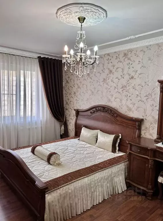 3-к кв. Курская область, Курск ул. Бойцов 9-й Дивизии, 185 (76.6 м) - Фото 1