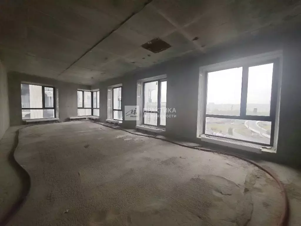 Продается 3-комнатная квартира - Фото 1