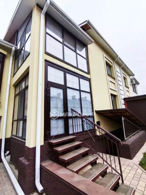 Таунхаус в Орловская область, Орел Выставочная ул., 11/7 (255 м) - Фото 1