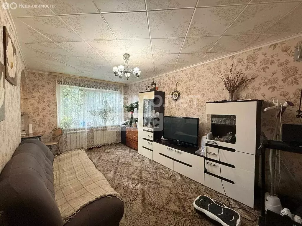 3-комнатная квартира: Первоуральск, улица Чкалова, 15 (56.7 м) - Фото 2