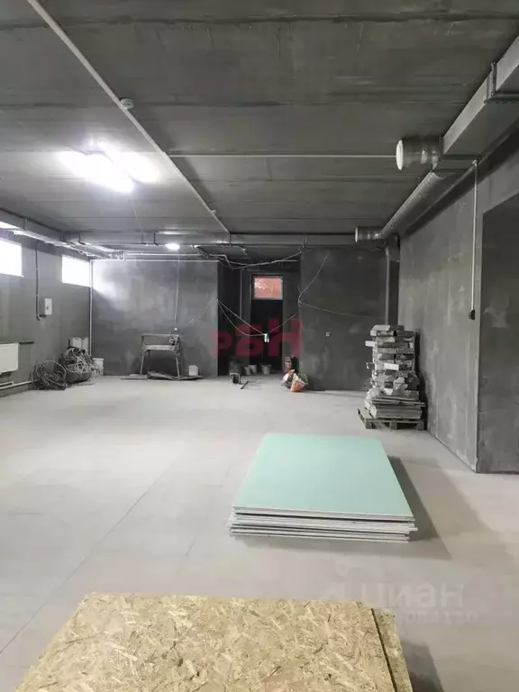 Помещение свободного назначения в Курганская область, Курган ул. ... - Фото 1