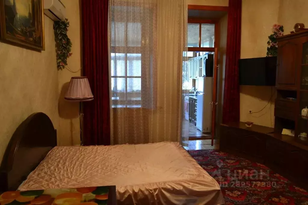 2-к кв. Крым, Ялта ул. Кирова, 14 (65.0 м) - Фото 0