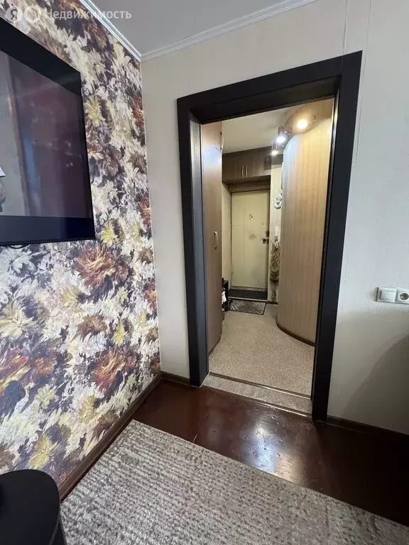 1-комнатная квартира: Саяногорск, микрорайон Ленинградский, 18 (30.1 ... - Фото 2