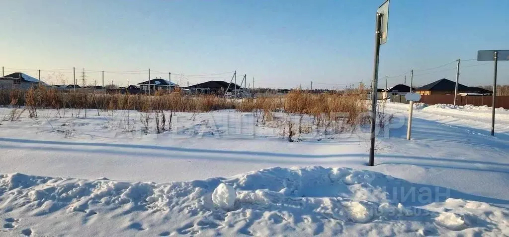 Участок в Тюменская область, Тюменский район, д. Малиновка, Малиновка ... - Фото 0