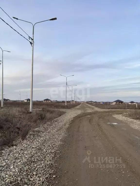 Участок в Адыгея, Майкоп ул. Казбека Шаззо (6.0 сот.) - Фото 1