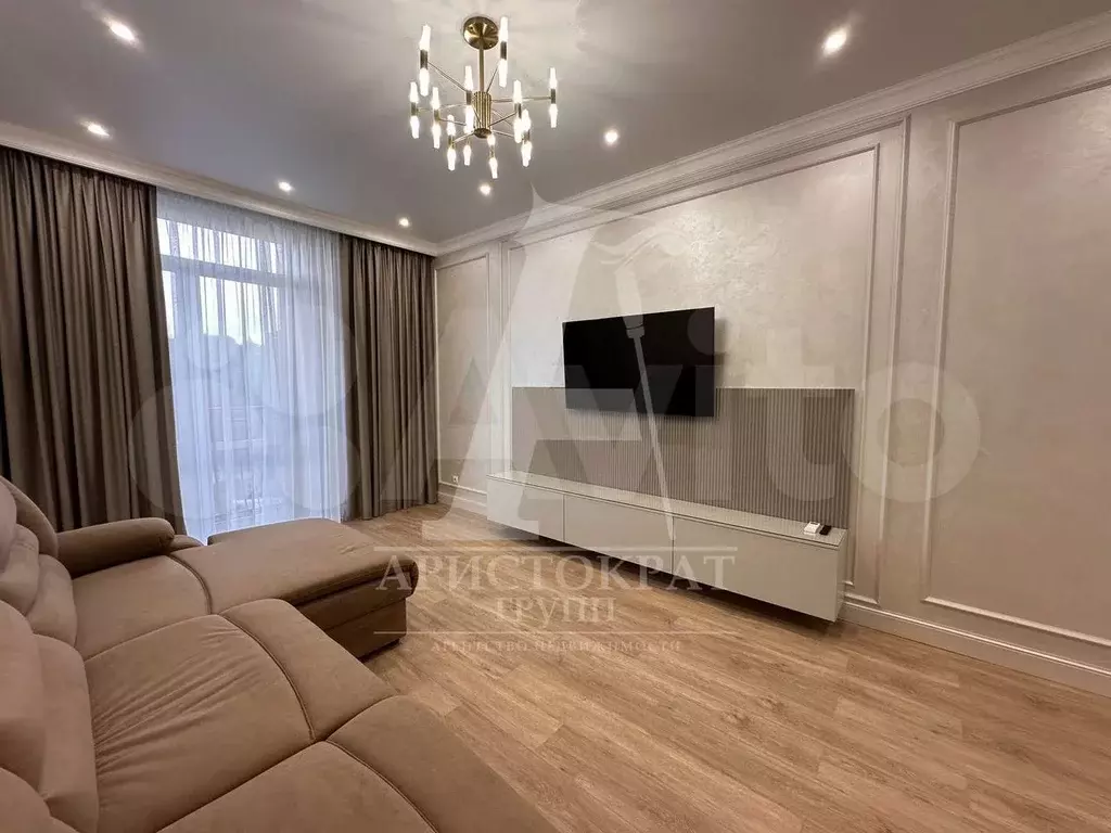 2-к. квартира, 80 м, 6/10 эт. - Фото 0