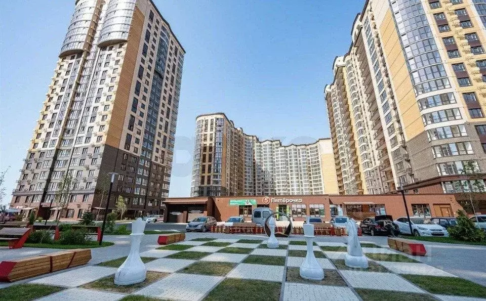 3-к кв. Краснодарский край, Краснодар Достояние мкр,  (70.0 м) - Фото 0