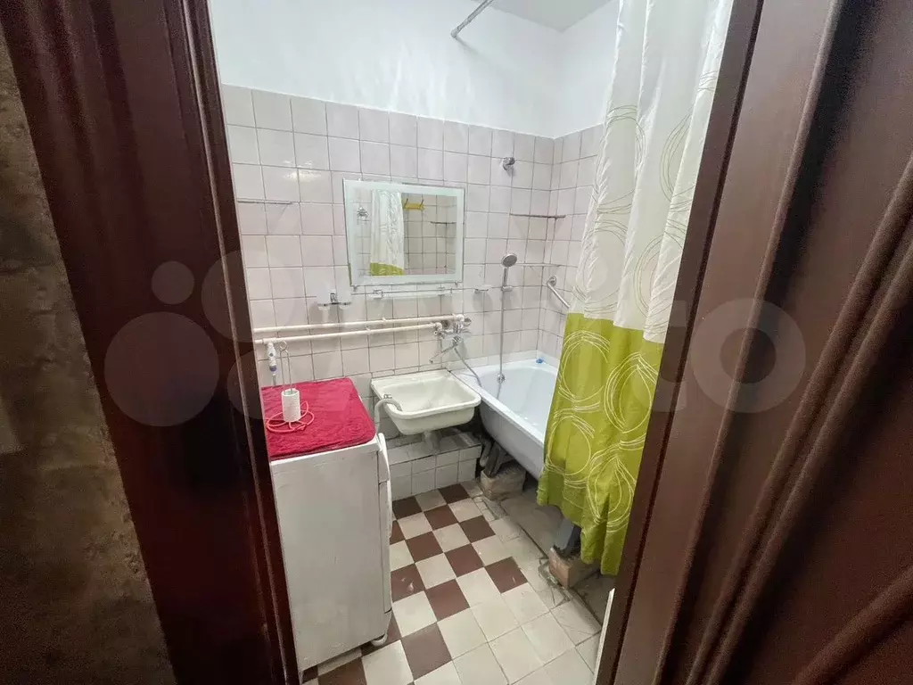 2-к. квартира, 60 м, 2/5 эт. - Фото 1