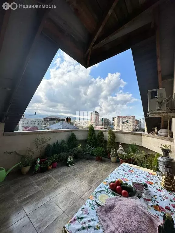 5-комнатная квартира: Махачкала, Кадарская улица, 14 (300 м) - Фото 2