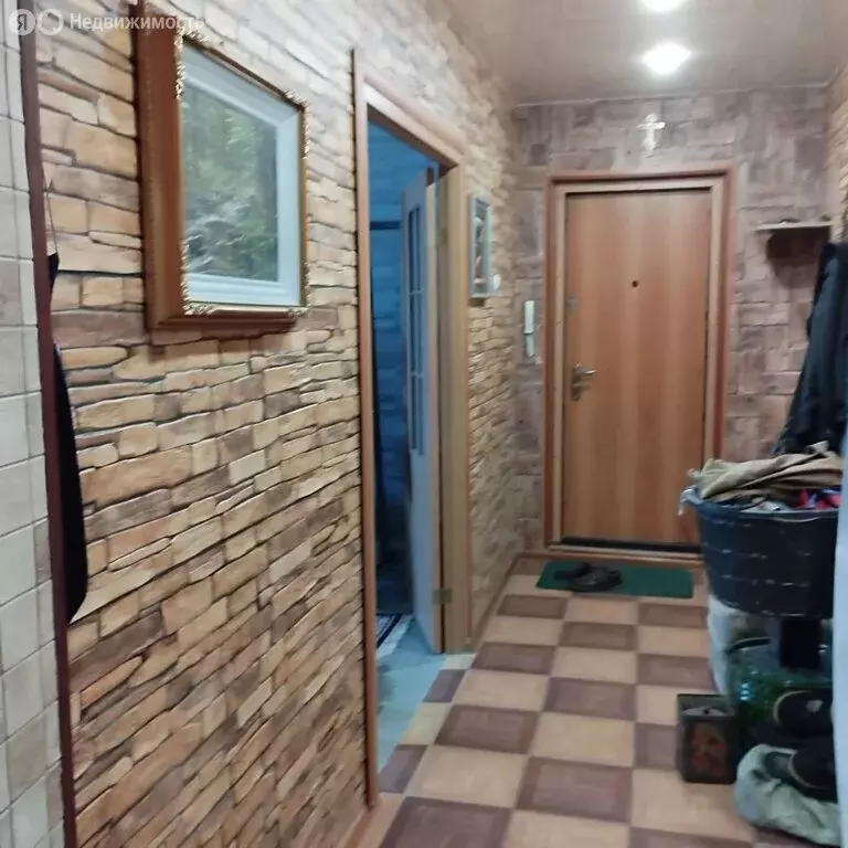 3-комнатная квартира: Белово, Октябрьская улица, 59 (63 м) - Фото 2