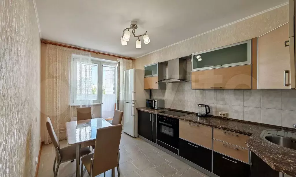 2-к. квартира, 57 м, 6/9 эт. - Фото 1