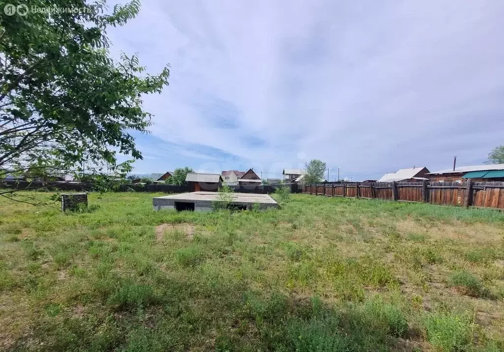 Участок в село Нижний Саянтуй, ДНП Жарки, Облепиховая улица (11.9 м) - Фото 1