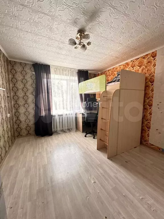 Комната 12,8 м в 8-к., 9/9 эт. - Фото 0