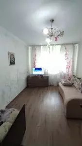 2-к. квартира, 45 м, 1/5 эт. - Фото 1