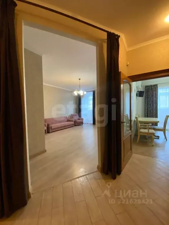 3-к кв. Ростовская область, Ростов-на-Дону ул. Малюгиной, 232 (102.0 ... - Фото 1