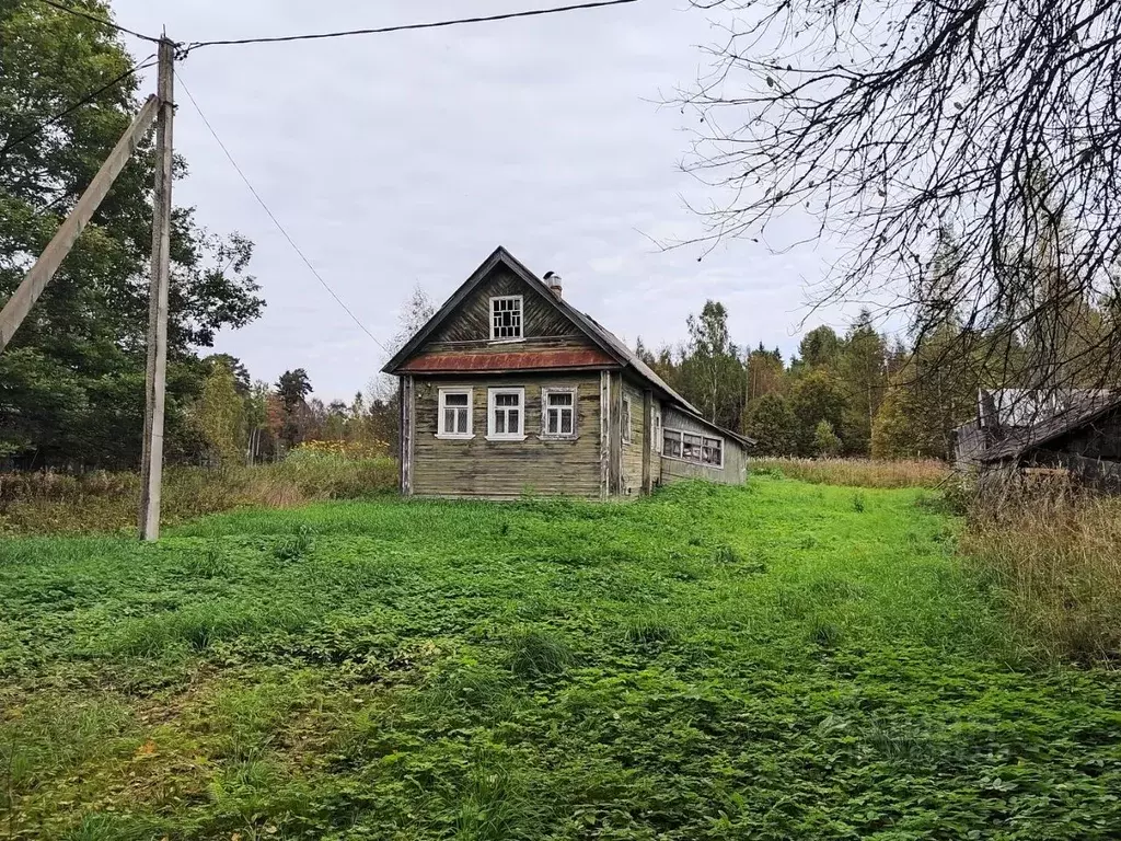 Дом в Ленинградская область, Волховский район, Пашское с/пос, д. ... - Фото 1