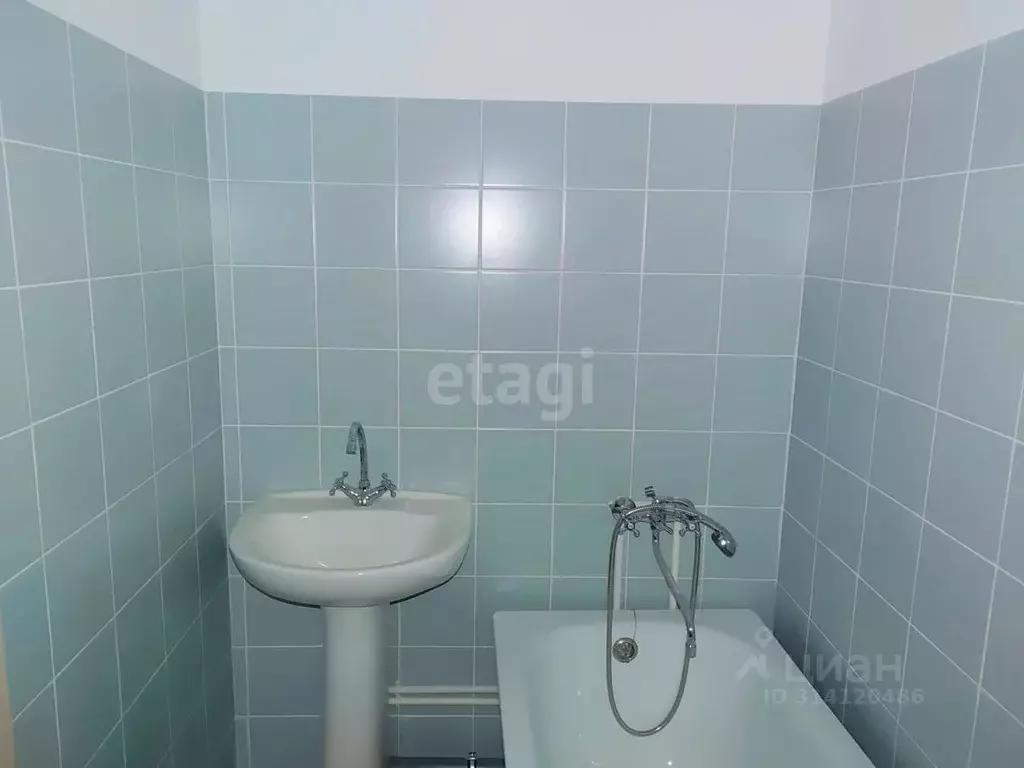 1-к кв. Липецкая область, Липецк ул. Нахимова, 5 (41.5 м) - Фото 0