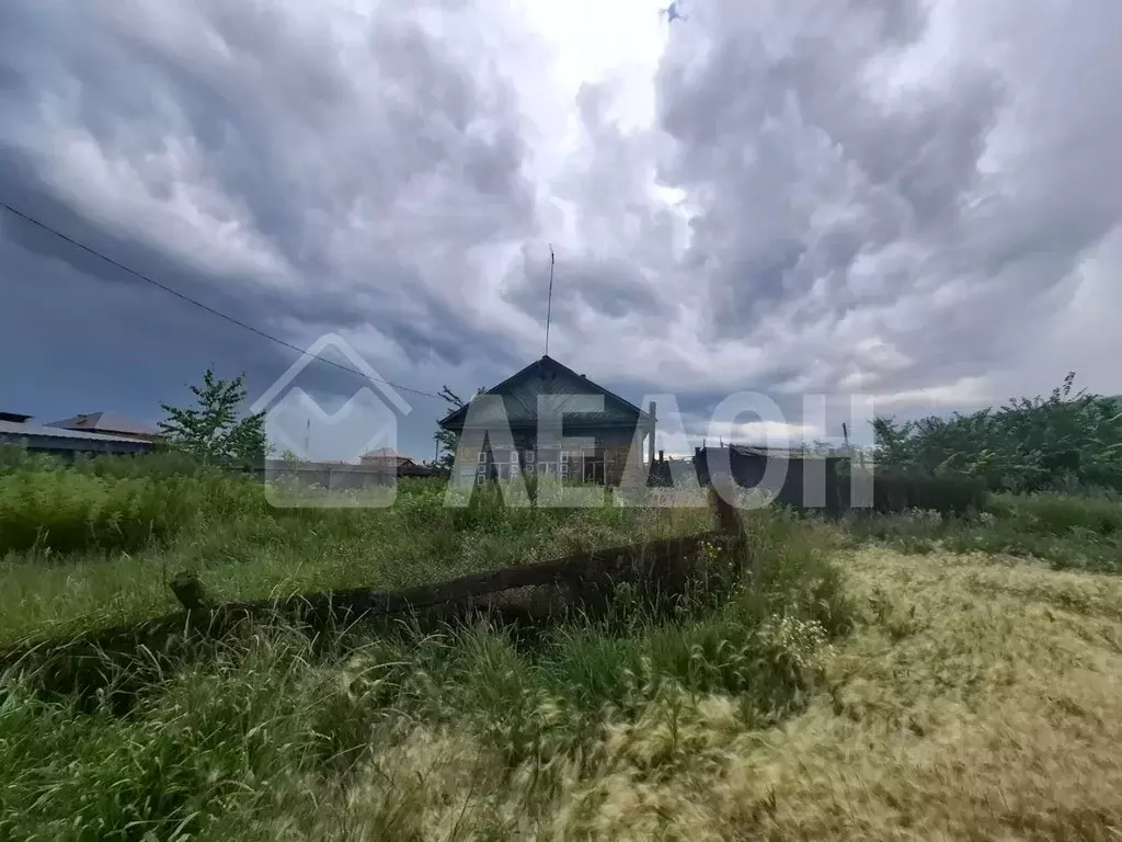 Дом в Омская область, Омский район, с. Троицкое ул. Комарова, 106 (40 ... - Фото 1