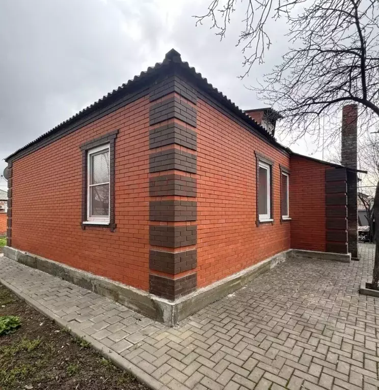 Дом в Ростовская область, Новошахтинск ул. Павлова, 19 (100 м) - Фото 2