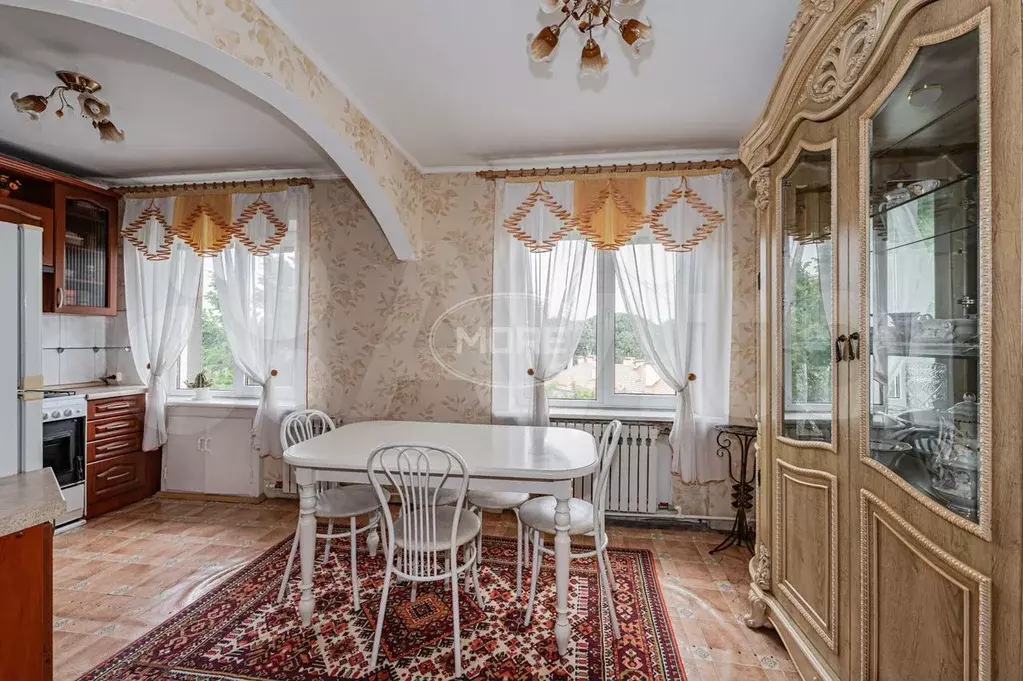 3-к. квартира, 62,7 м, 5/5 эт. - Фото 0