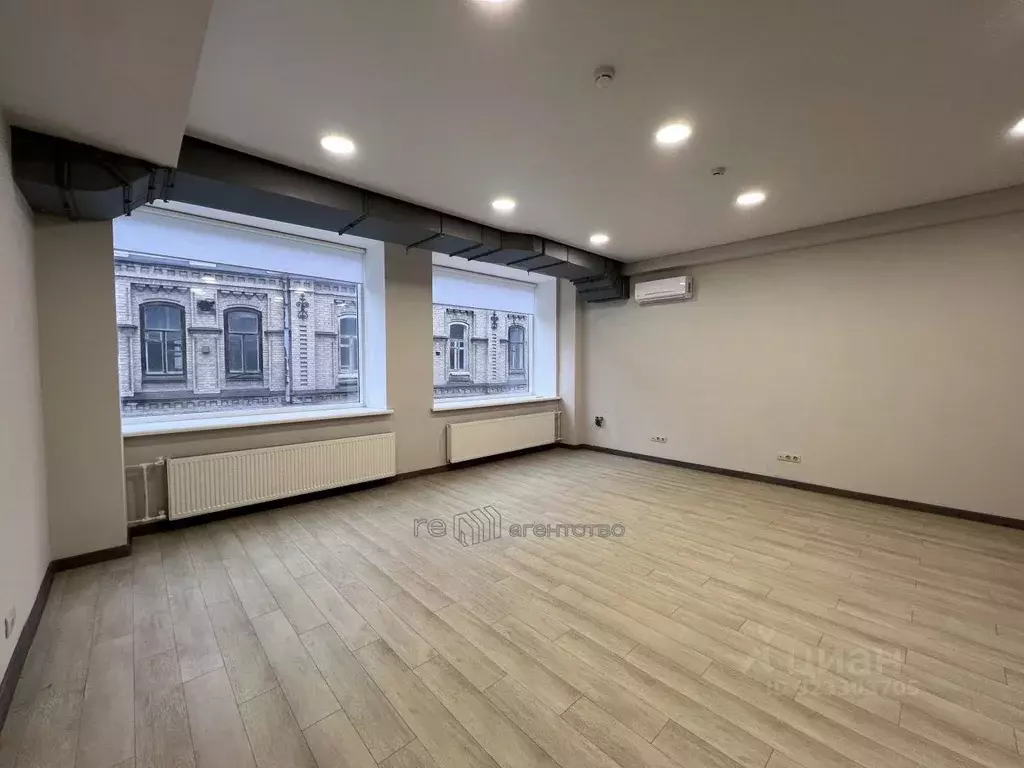 Офис в Татарстан, Казань ул. Пушкина, 17 (37 м) - Фото 1