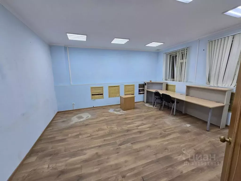 Офис в Московская область, Сергиево-Посадский городской округ, д. ... - Фото 1