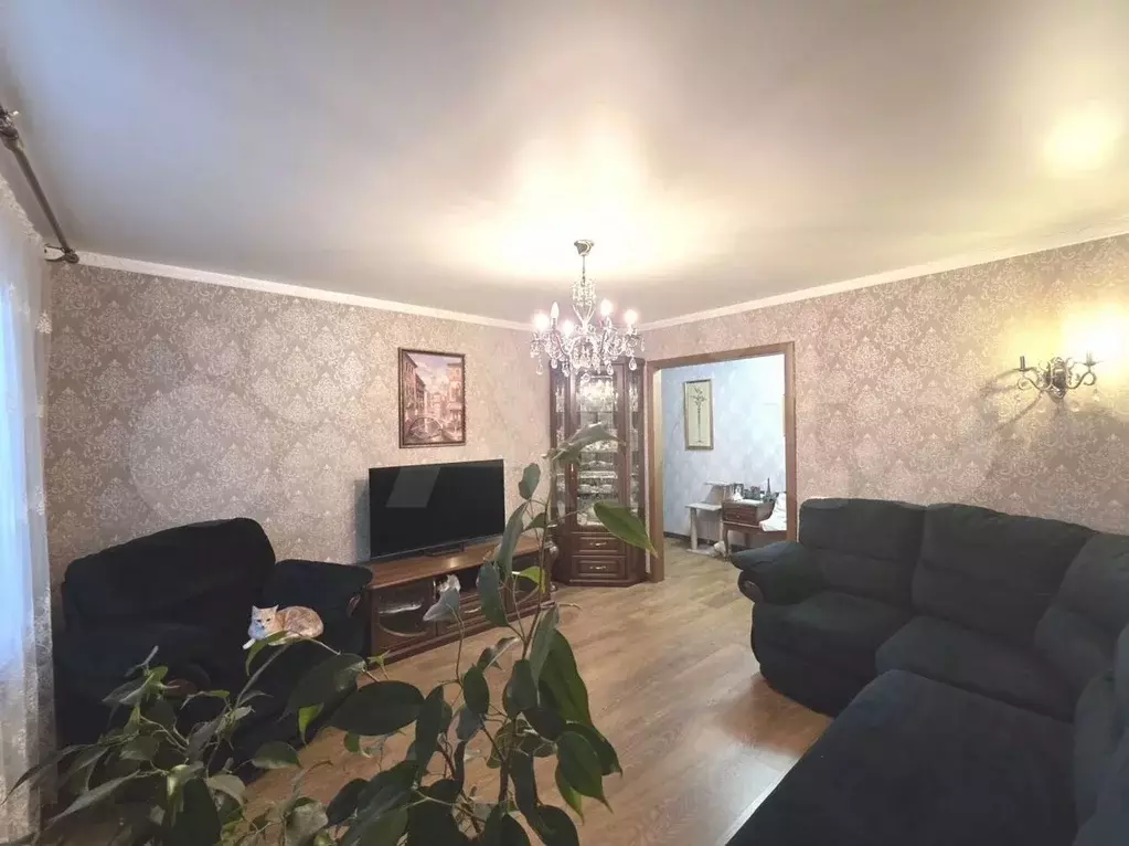3-к. квартира, 63 м, 2/9 эт. - Фото 1