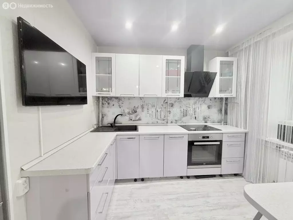 1-комнатная квартира: Киров, Октябрьский проспект, 14Б (35.2 м) - Фото 0