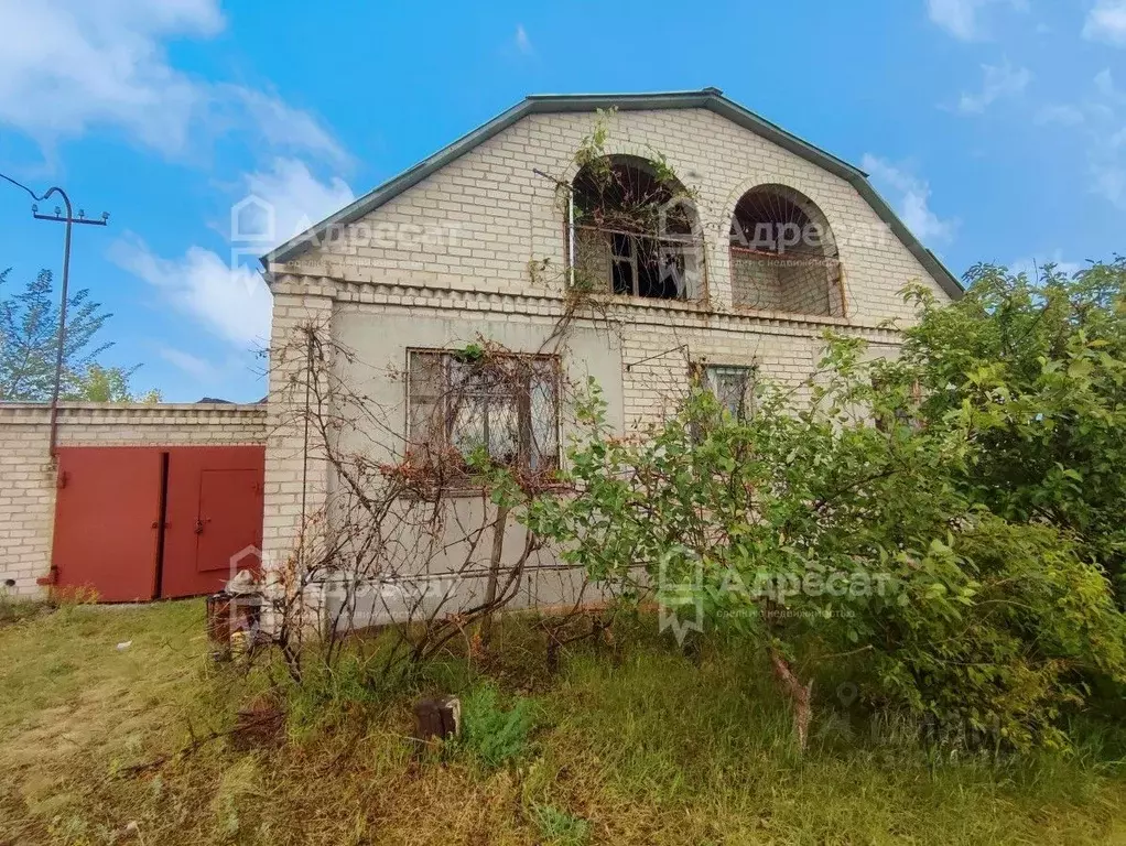 Дом в Волгоградская область, Иловлинский район, Озерское с/пос, ... - Фото 1
